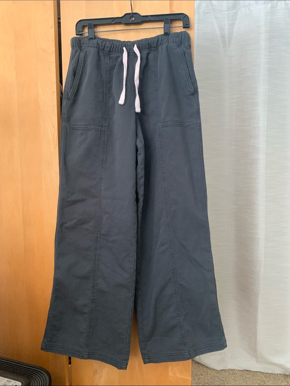 Aerie Drawstring Wide leg Trouser sweatpants dark gray medium